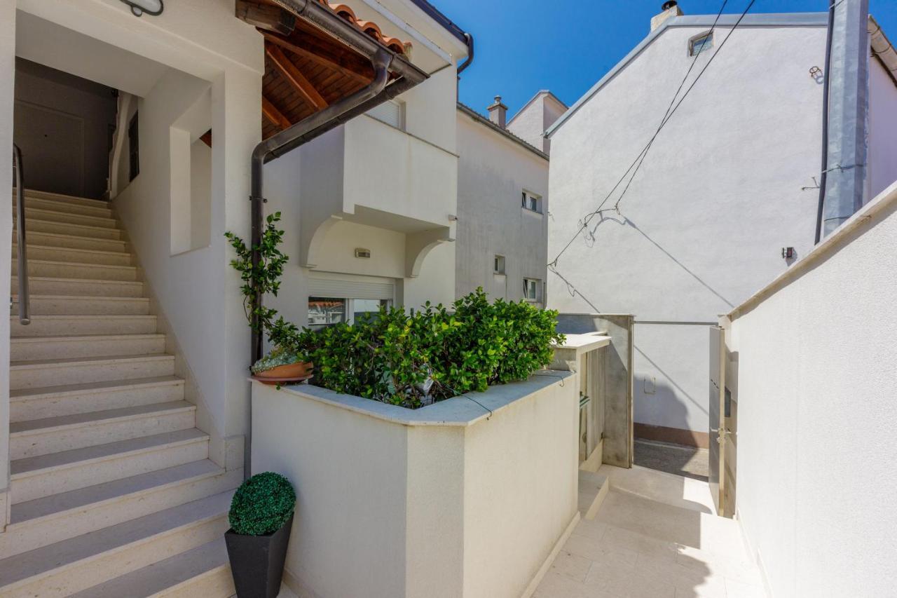Apartmani Ilicevic Crikvenica Exterior foto